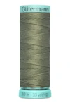 Knapphålssilke Gutermann 30m 824 ljus oliv