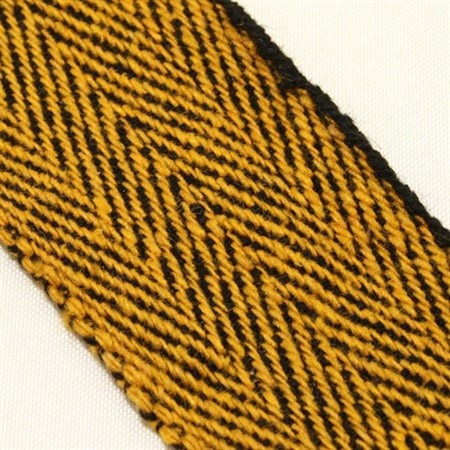 <img src="0200000903.jpg" alt="gul svart vävt ylleband 5cm bred"/>