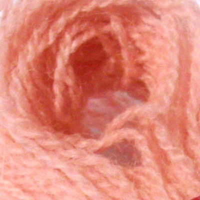 <img src="753.jpg" alt="25m rose pink broderigarn av ull"/>